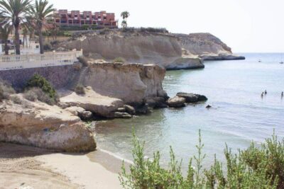 La playa Cala Cuartel se encuentra en el municipio de Pulpí
