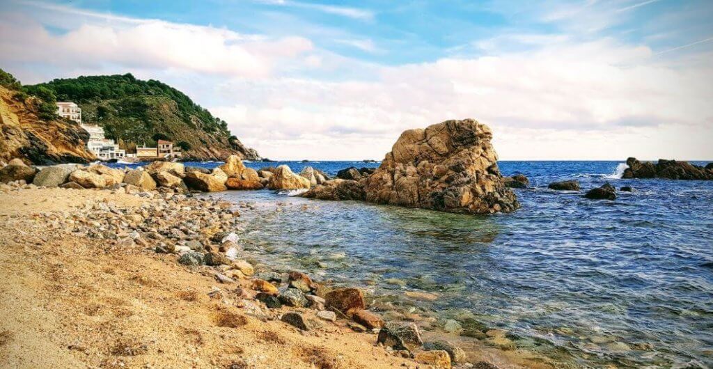 La playa Cala de Morro del Vedell se encuentra en el municipio de Palamós