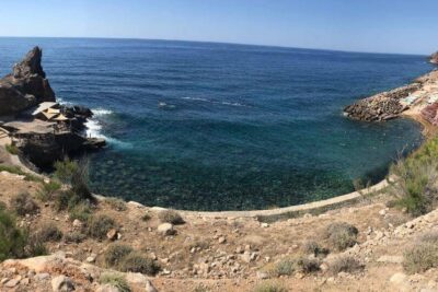 La playa Cala Estellencs se encuentra en el municipio de Estellencs