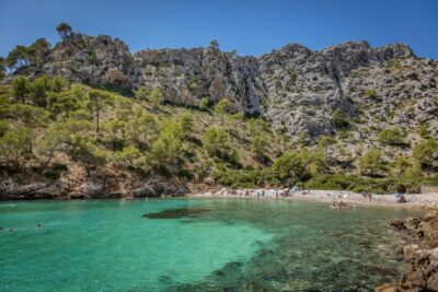 La playa Cala Murta se encuentra en el municipio de Pollença