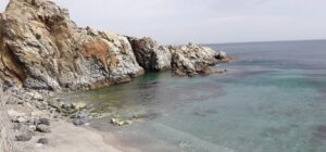 La playa Calamocarro se encuentra en el municipio de Ceuta