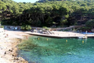 La playa Aiguafreda se encuentra en el municipio de Begur