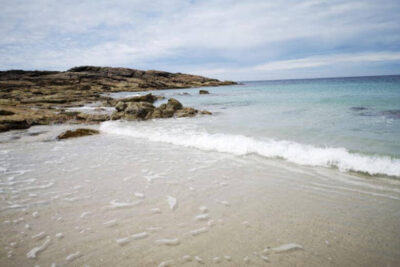 La playa Ancoradoiro se encuentra en el municipio de Muros