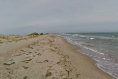 La playa Balsa de la Arena / Bassa de l'Arena / Nen Perdut se encuentra en el municipio de Deltebre