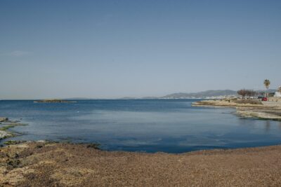 La playa Caló de son Caios / Son Cayos / Es Clot d'en Bernadet se encuentra en el municipio de Palma de Mallorca