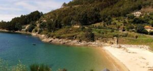 La playa Cariño se encuentra en el municipio de Ferrol