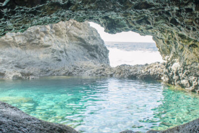 La playa Charco Azul / Sabinosa se encuentra en el municipio de Frontera