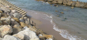 La playa El Brosquil / El Dorado se encuentra en el municipio de Cullera