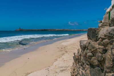 La playa El Puertito se encuentra en el municipio de Pájara