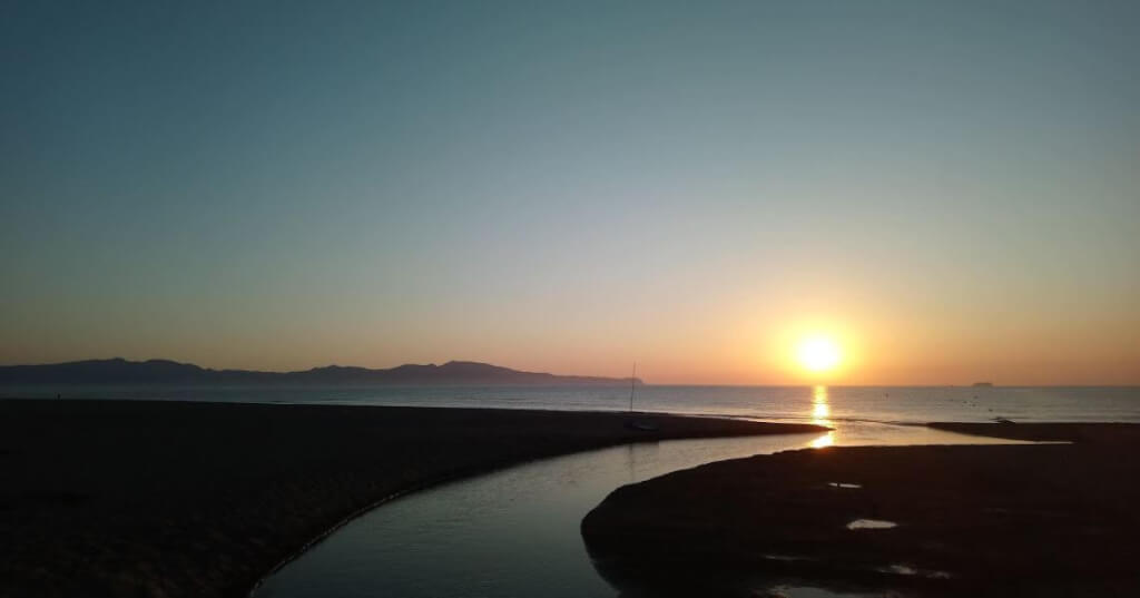 La playa El Riuet se encuentra en el municipio de L'Escala