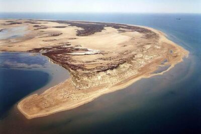 La playa El Trabucador se encuentra en el municipio de Sant Carles de la Ràpita