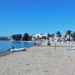 La playa La Perola / La Nova se encuentra en el municipio de Roses
