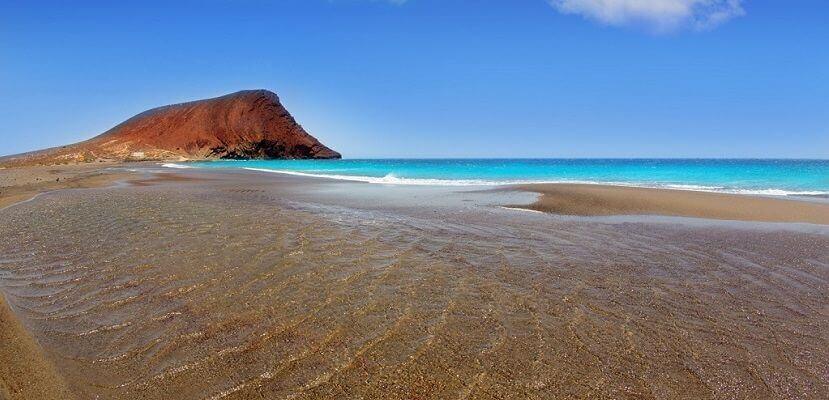 La playa La Tejita se encuentra en el municipio de Granadilla de Abona, perteneciente a la provincia de Tenerife y a la comunidad autónoma de Canarias