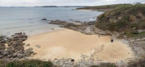 La playa Los Tranquilos / Bao se encuentra en el municipio de Ribamontán al Mar