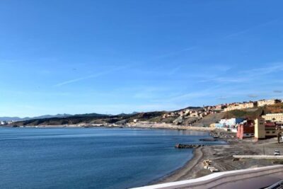 La playa Miramar se encuentra en el municipio de Ceuta