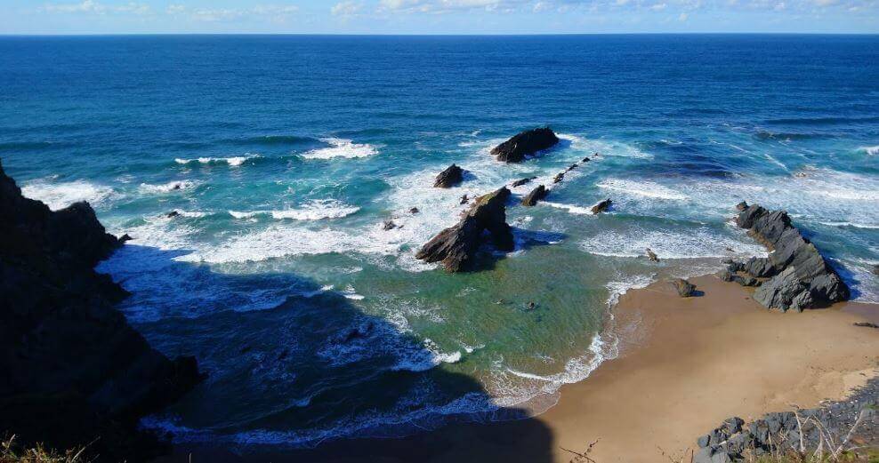 La playa O Picón se encuentra en el municipio de Ortigueira, perteneciente a la provincia de A Coruña y a la comunidad autónoma de Galicia
