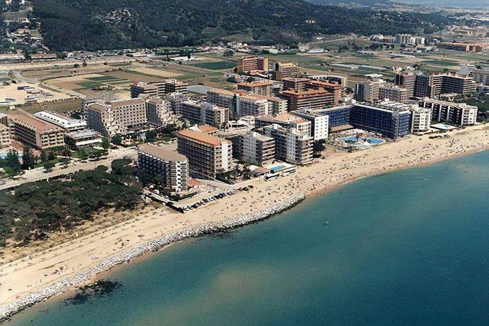 La playa Platja de les Dunes / Santa Susanna se encuentra en el municipio de Santa Susanna