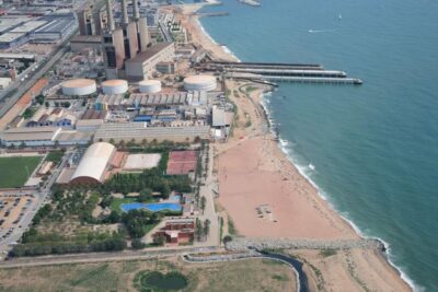 La playa Platja del Litoral / Parc del Litoral se encuentra en el municipio de Sant Adrià de Besòs