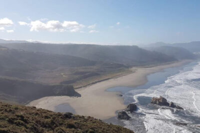 La playa Playón de Bayas / El Sablón se encuentra en el municipio de Castrillón