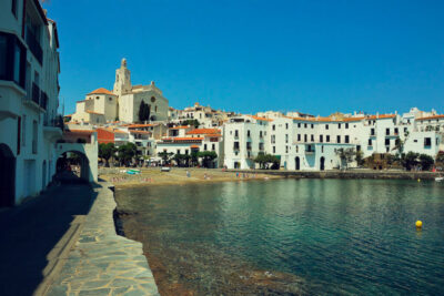 La playa Port d'Alguer se encuentra en el municipio de Cadaqués