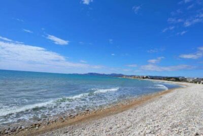 La playa Torrenostra se encuentra en el municipio de Torreblanca