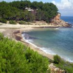 La playa Torrent del Pi se encuentra en el municipio de L'Ametlla de Mar