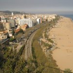 La playa Platja Gran se encuentra en el municipio de Calella