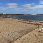 Playa El Muellito / Salinas 