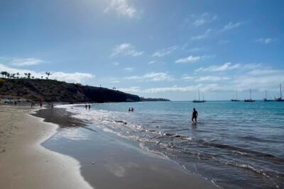 playa pasito blanco el hornillo