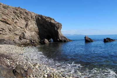 cala de la gruta en lorca