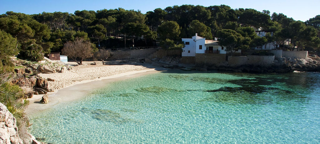 cala gat en capdepera