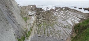 playa algorri en zumaia