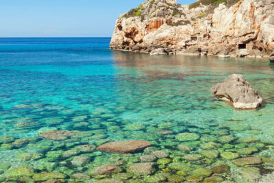 playa calo de sestaca en valldemossa