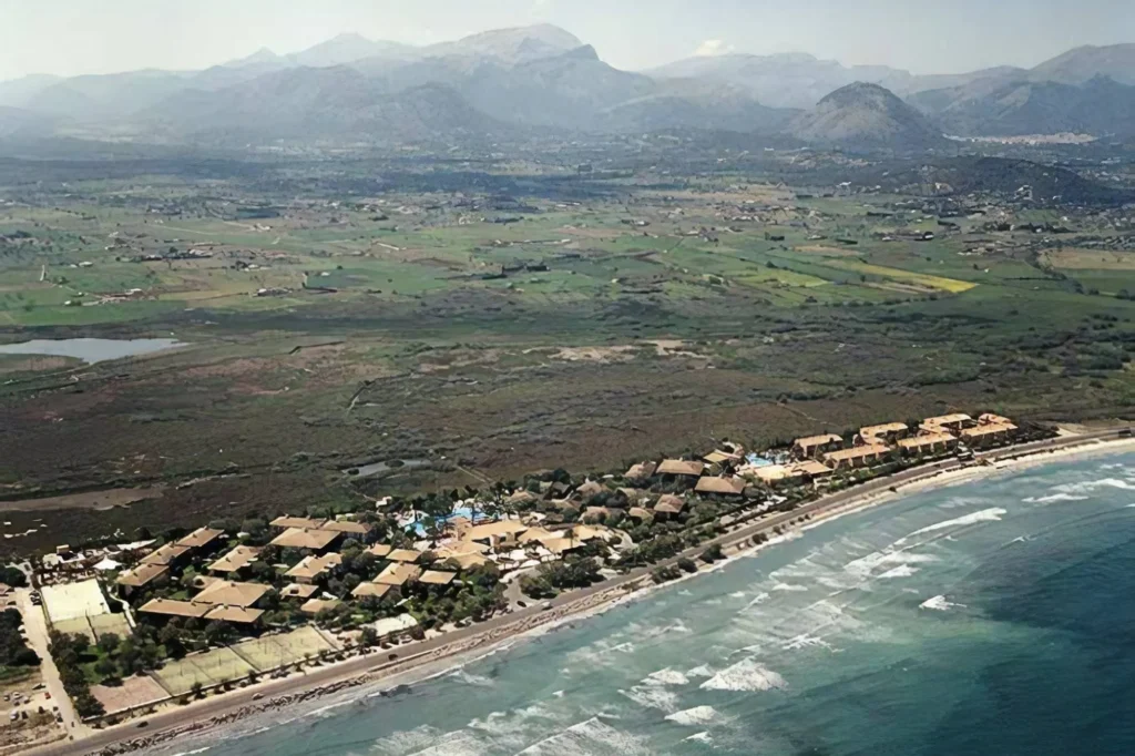 playa cap des bou en alcudia