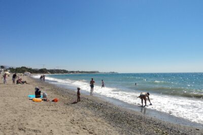playa el saladillo en estepona