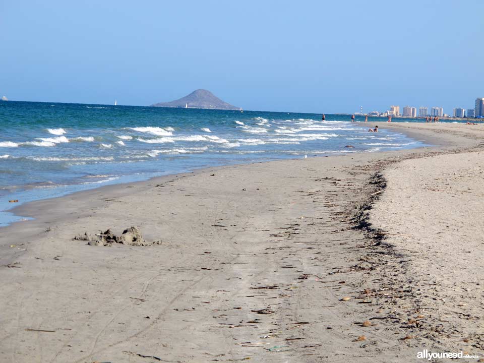 playa la barraca quemada en san pedro del pinatar