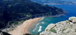 playa laga en ibarrangelu