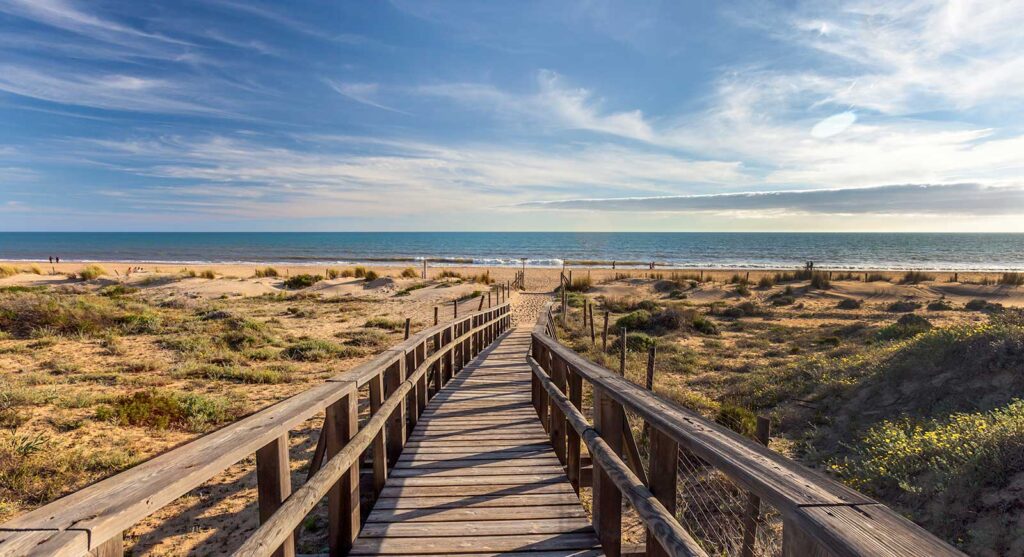 playa los enebrales en punta umbria