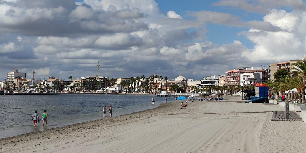 playa villananitos en san pedro del pinatar